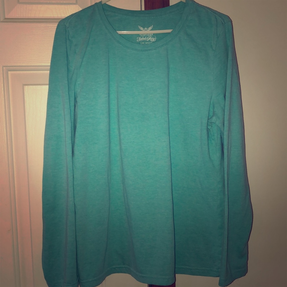 Very Cute Faded glory Top